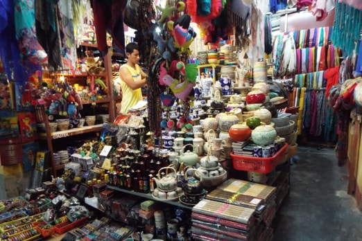 Souvenirs in Hoi An night market